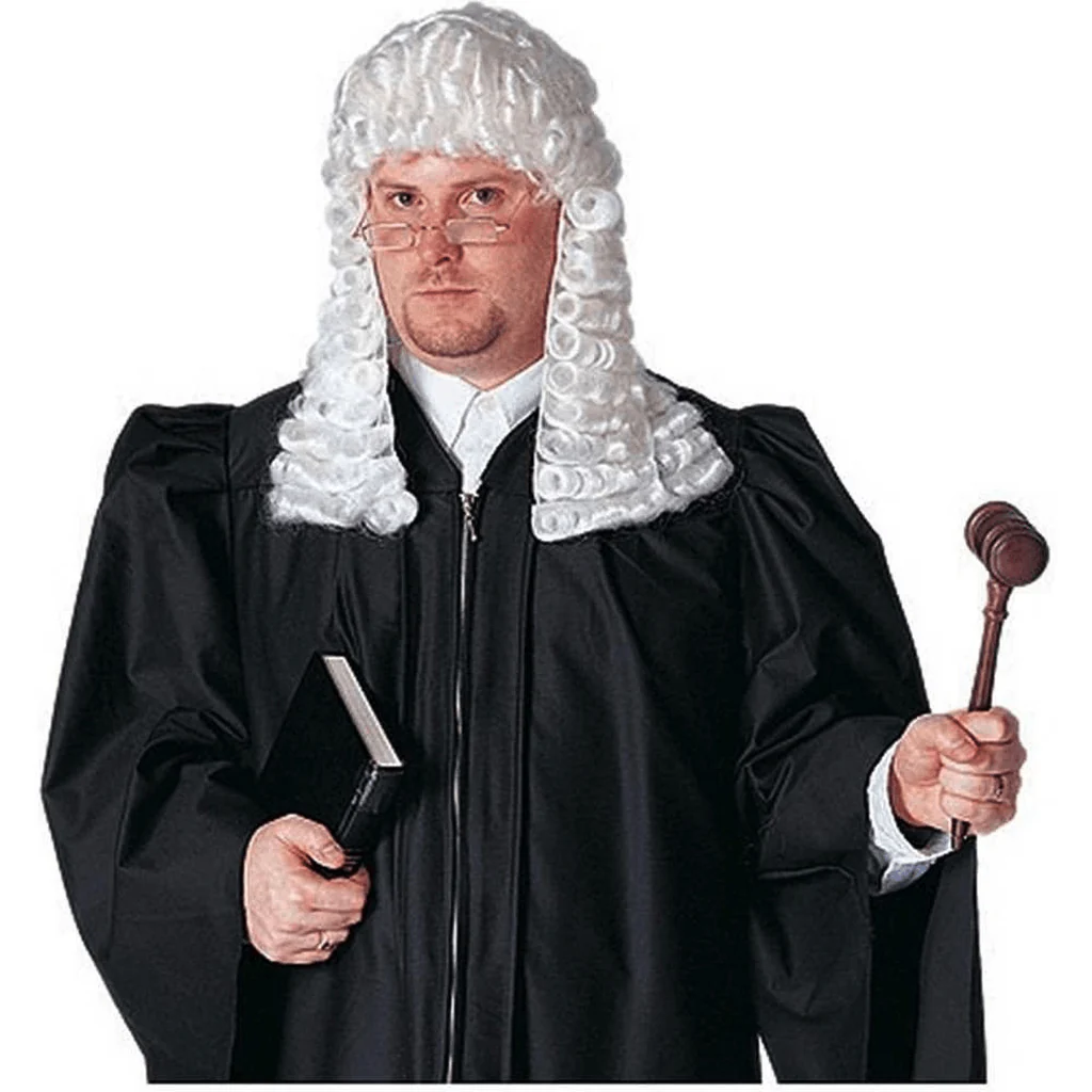 why do lawyers wear wigs